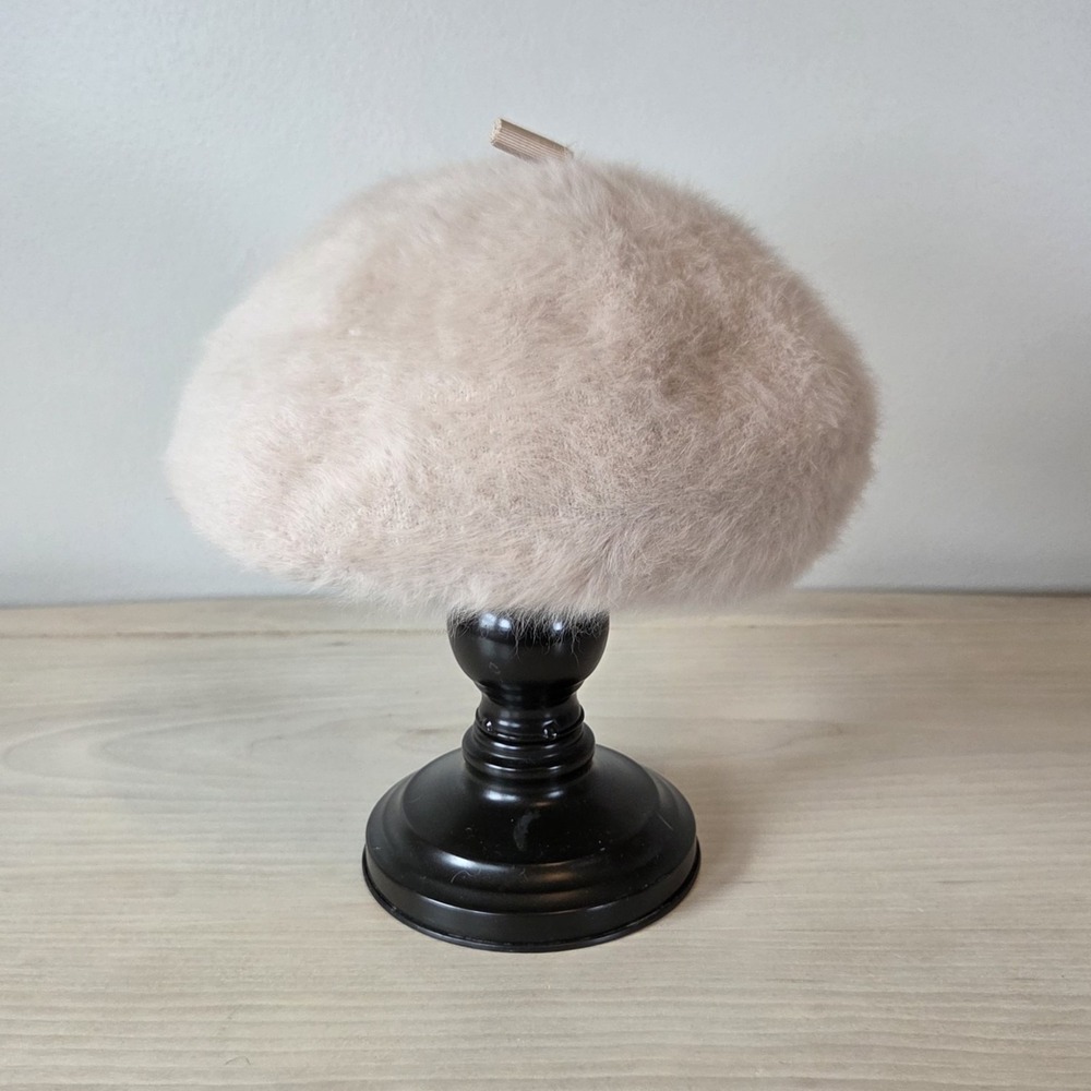 VTG 80s 90s Kangol Furgora Beret Hat Beige Fluffy Angora Blend Made in England